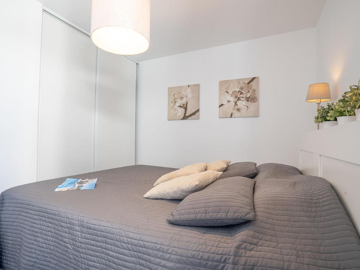 Rive Gauche By Interhome Apartment Frejus