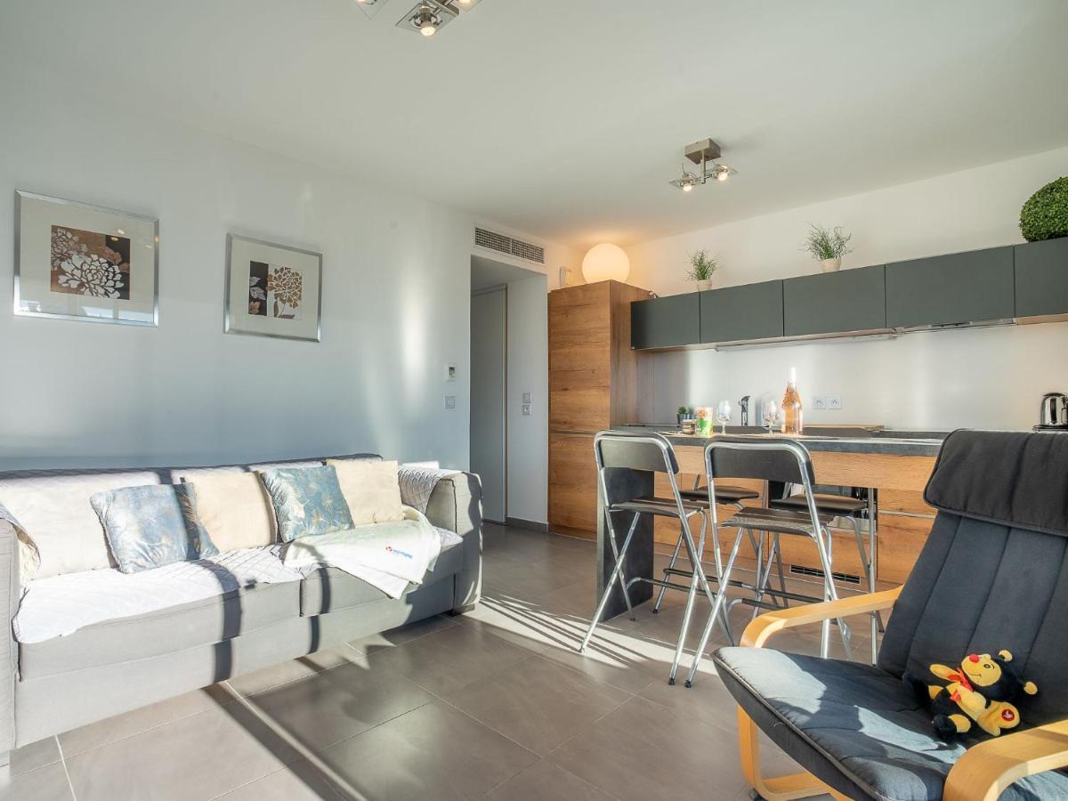 Apartment Rive Gauche By Interhome